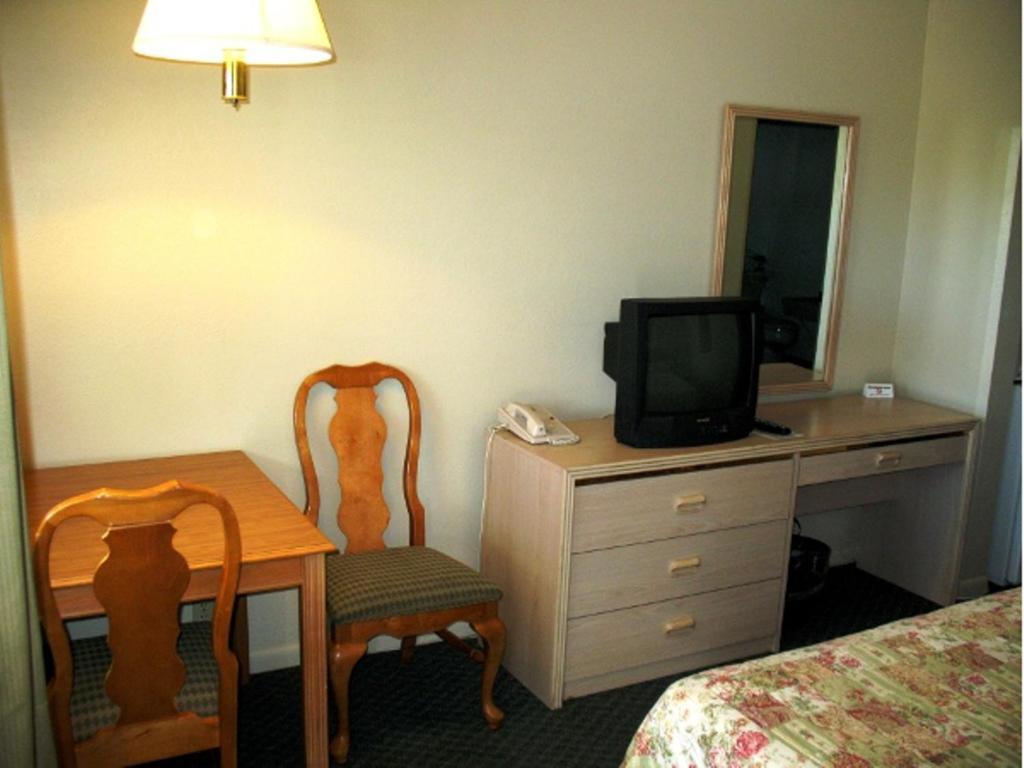 Golden West Motel Klamath Falls Eksteriør bilde