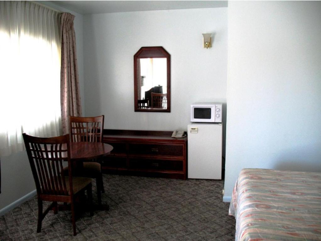 Golden West Motel Klamath Falls Eksteriør bilde