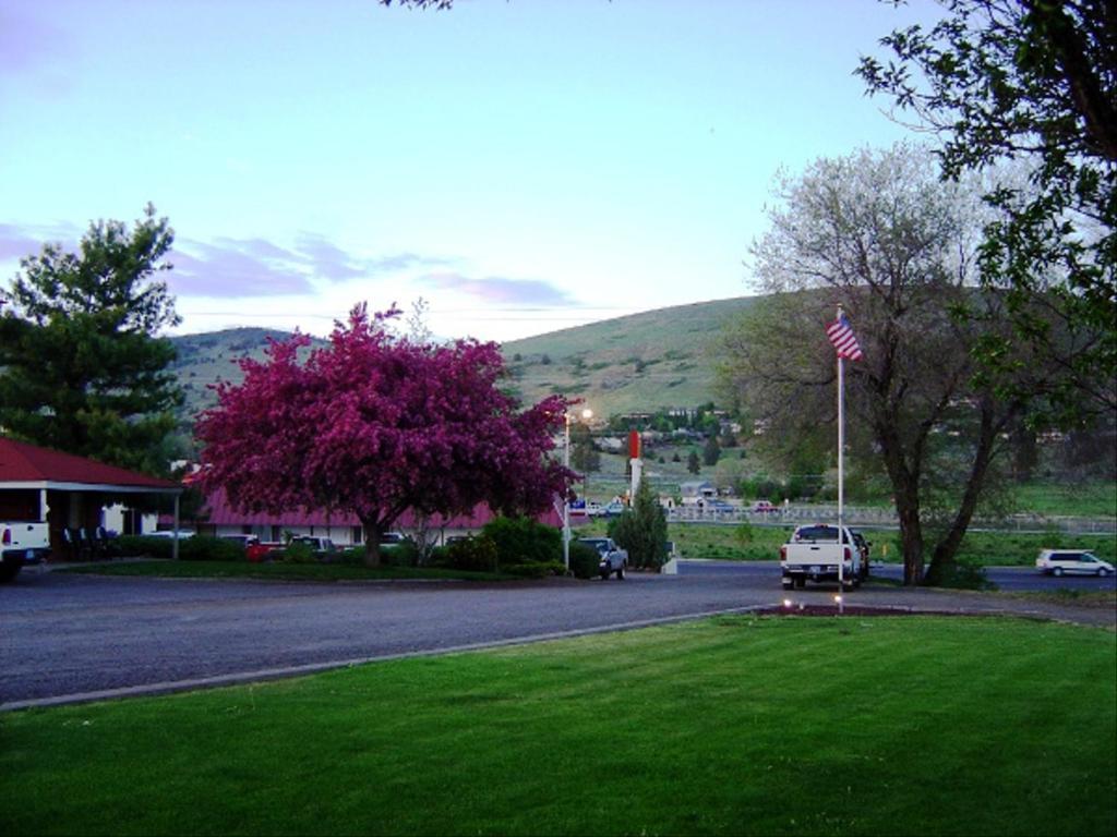 Golden West Motel Klamath Falls Eksteriør bilde